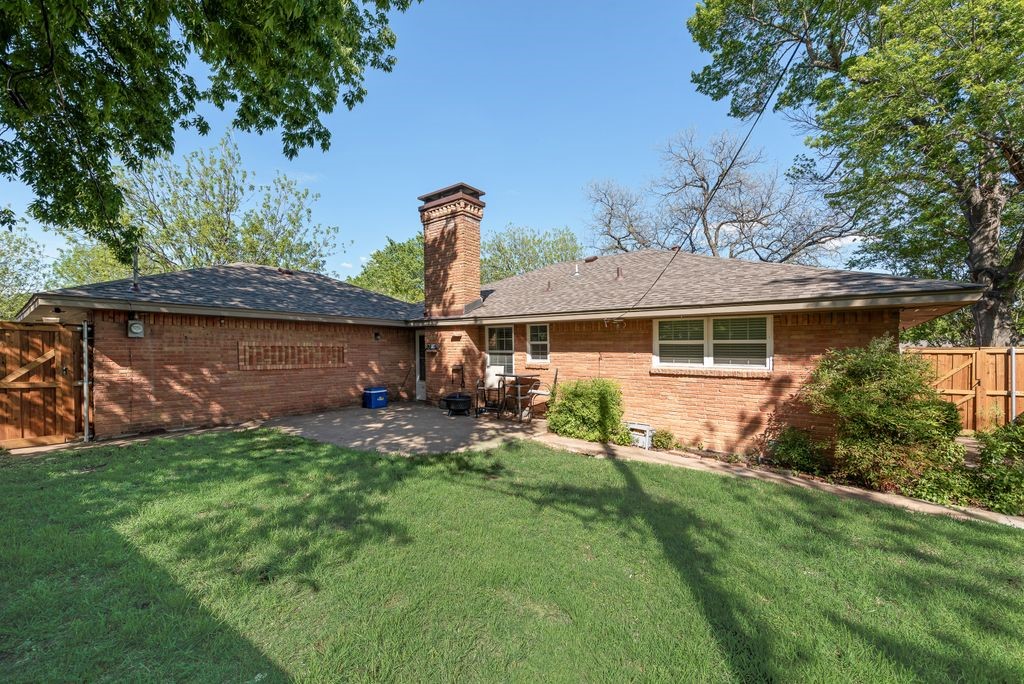 4307 Oak Trail Dallas TX 75232