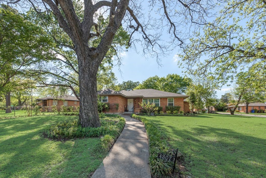 4307 Oak Trail Dallas TX 75232