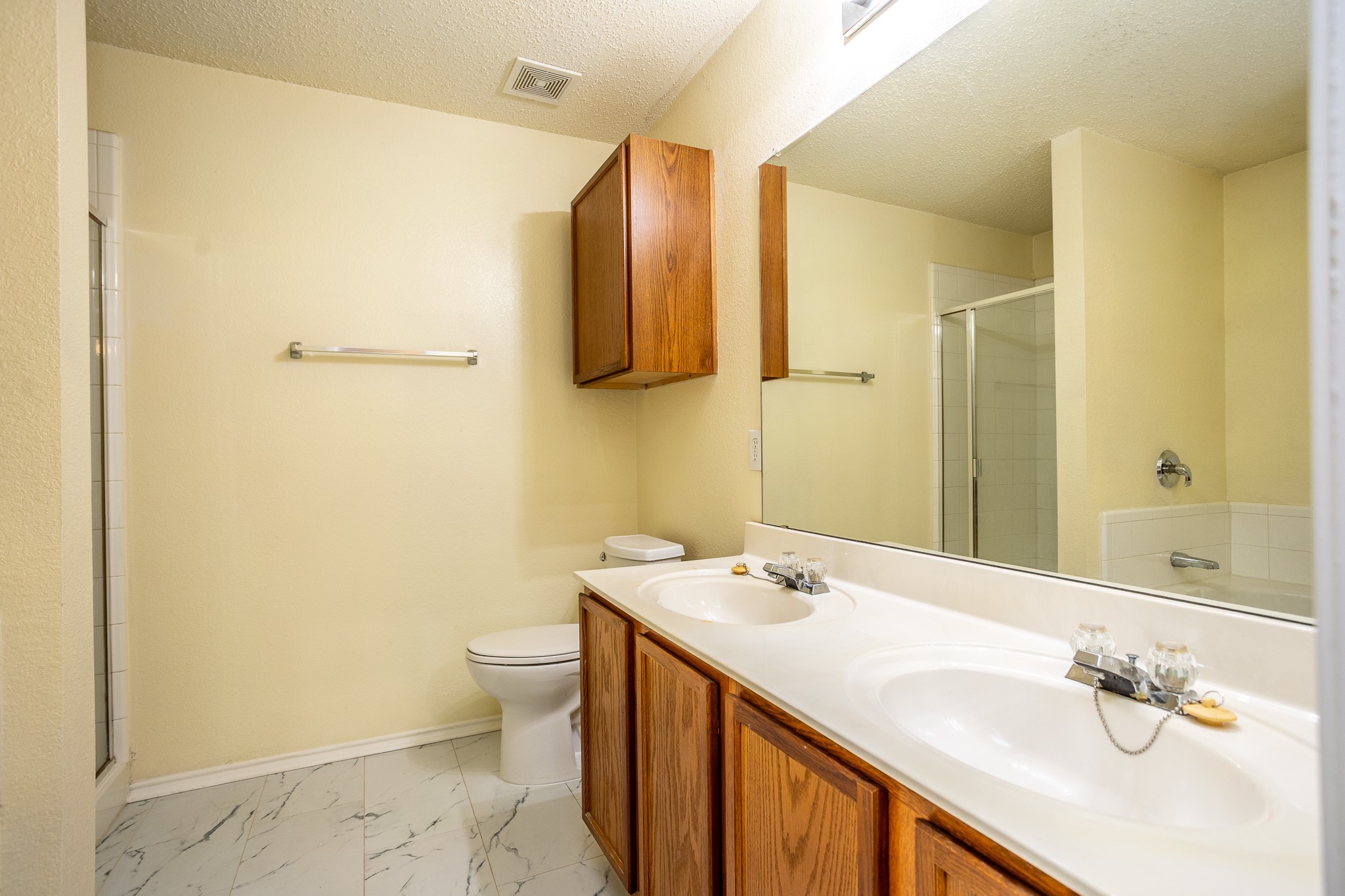 2415 Mallory Lane Lancaster TX 75134