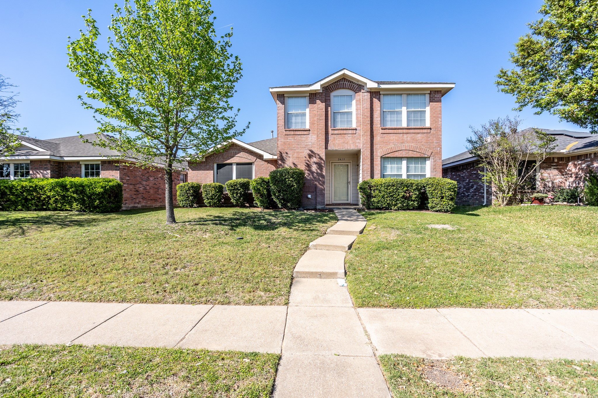 2415 Mallory Lane Lancaster TX 75134