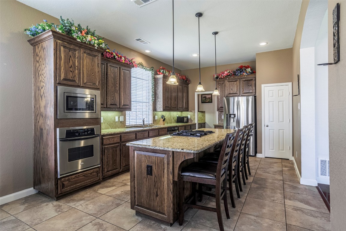 3036 Larreta Grand Prairie TX 75054