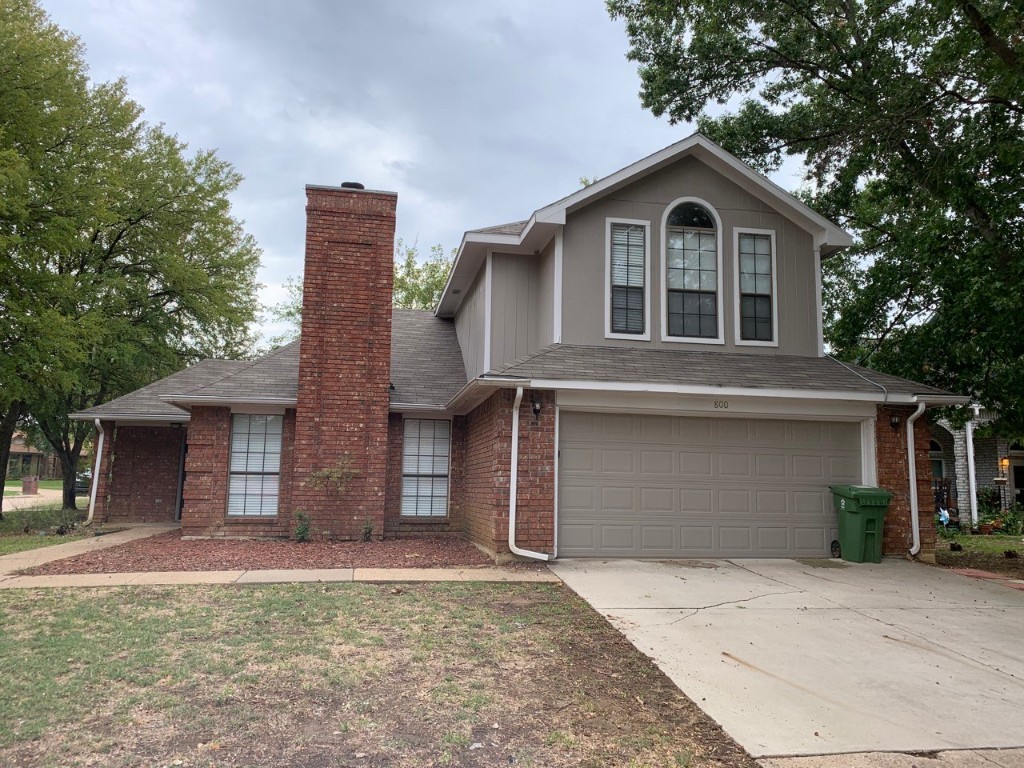 800 Ackers Drive Arlington TX 76001