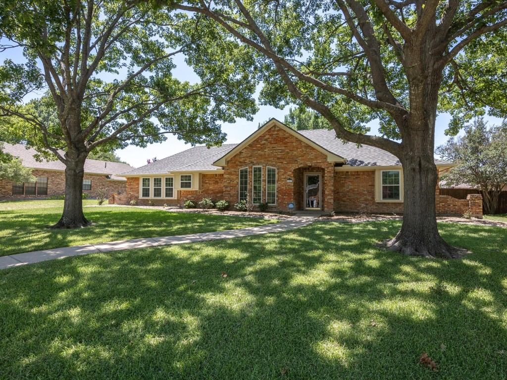 207 Mesa Drive Sunnyvale TX 75182