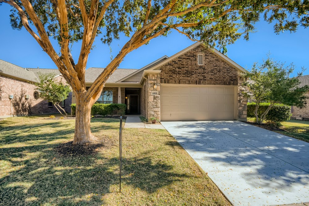 6801 Algarve Drive Denton TX 76210
