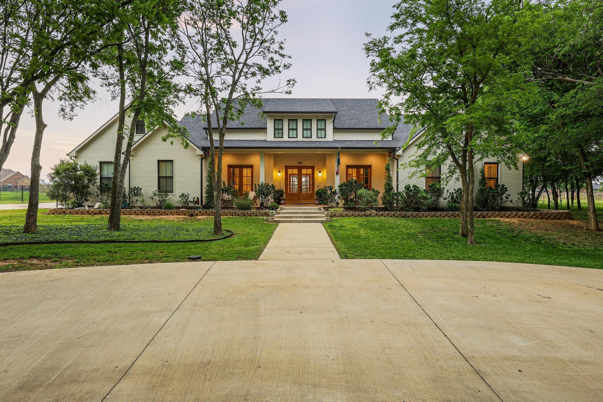 104 Beavers Bend Drive Gunter TX 75058