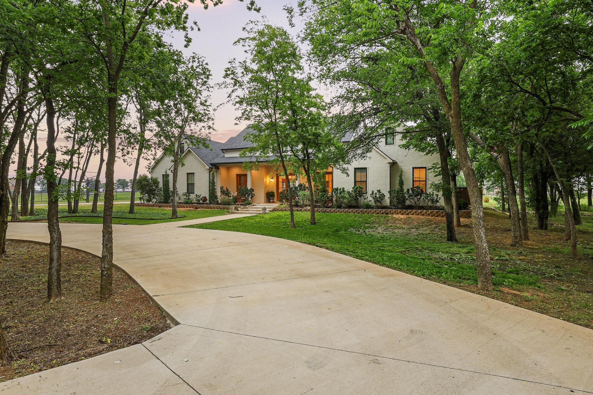 104 Beavers Bend Drive Gunter TX 75058