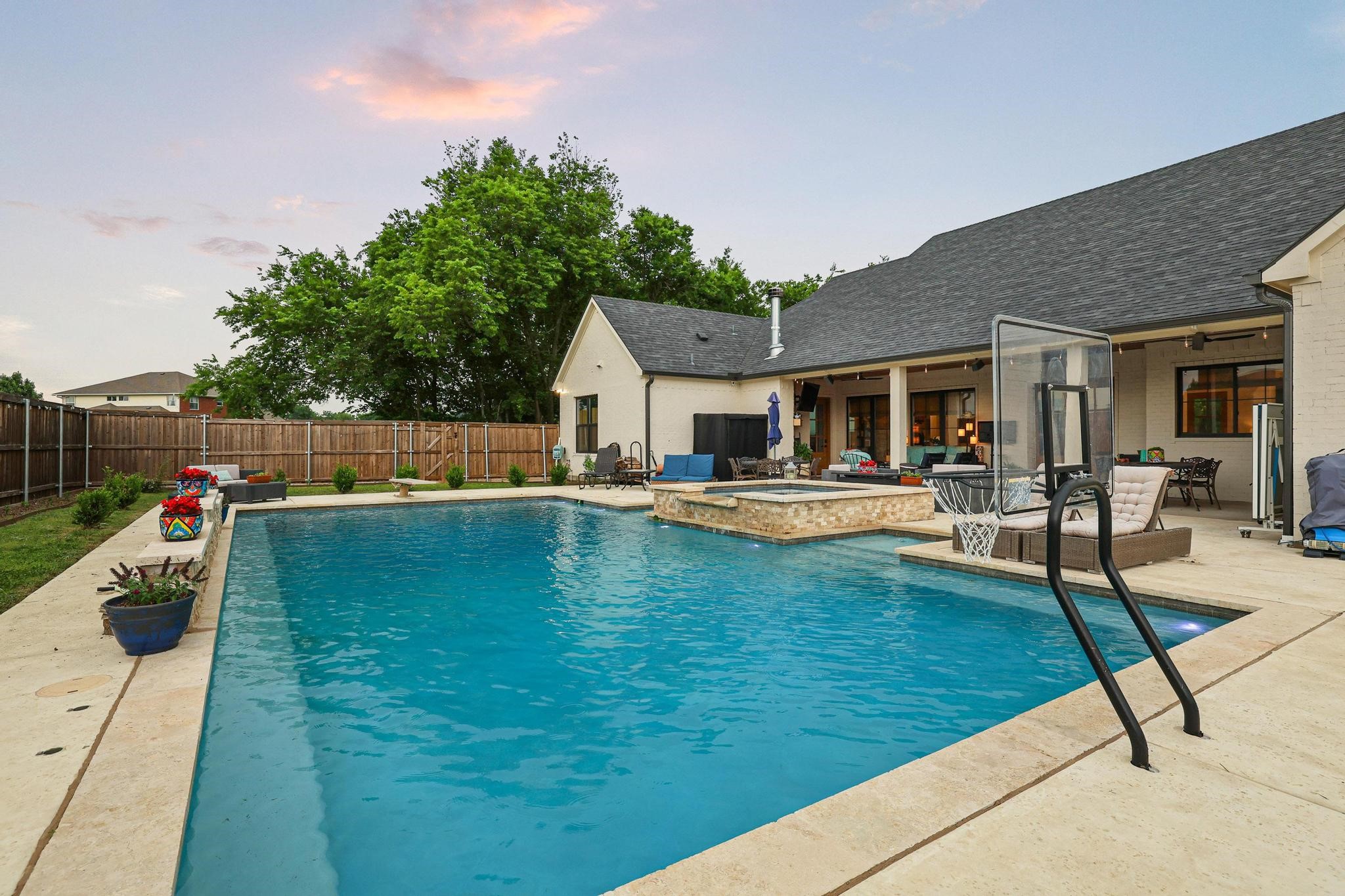 104 Beavers Bend Drive Gunter TX 75058