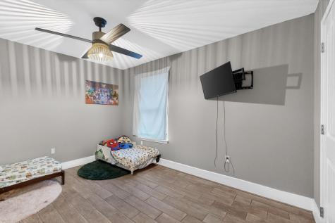 1006 W Brown Street Ennis TX 75119