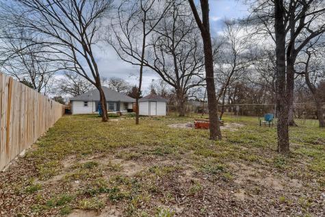 1006 W Brown Street Ennis TX 75119