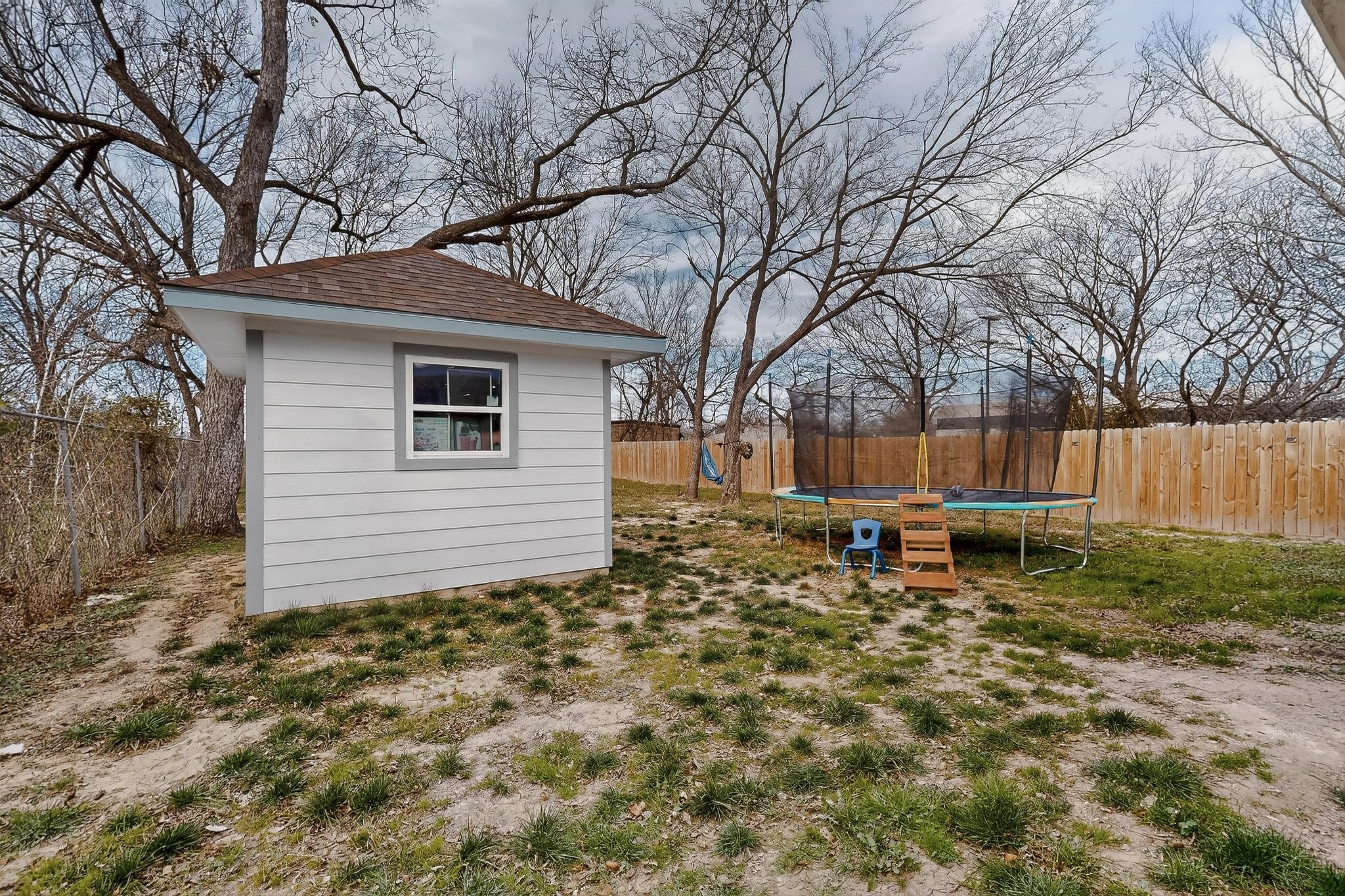 1006 W Brown Street Ennis TX 75119
