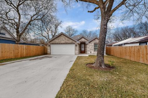 1006 W Brown Street Ennis TX 75119