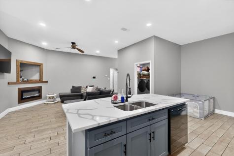 1006 W Brown Street Ennis TX 75119