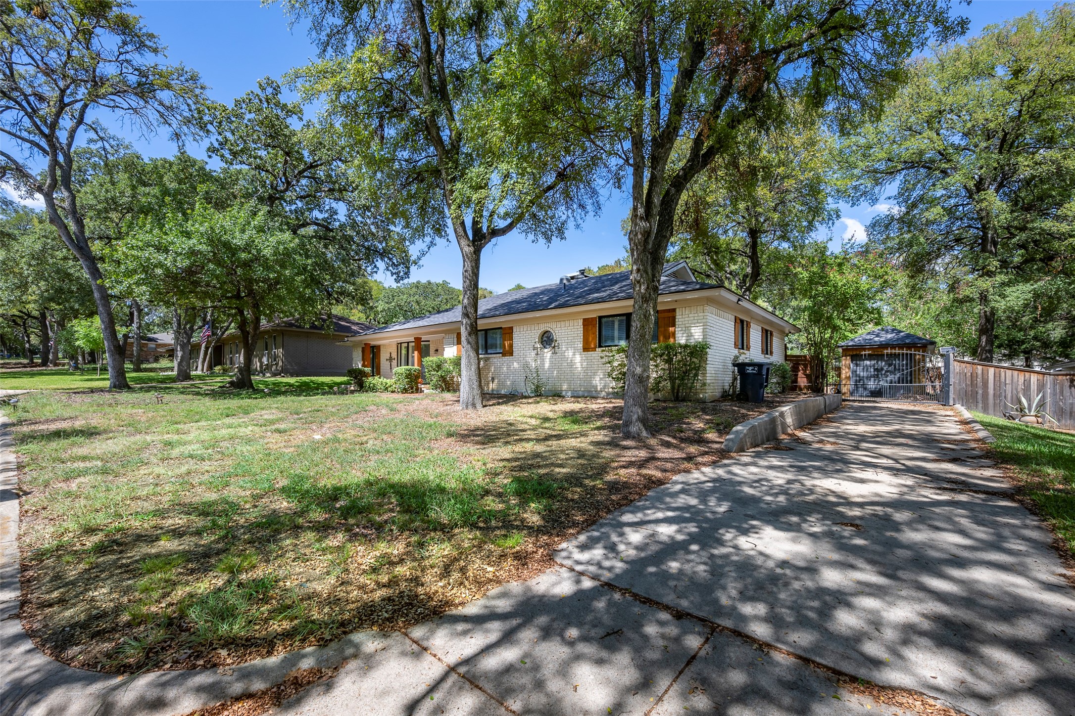 5017 Boulder Lake Road Fort Worth TX 76103