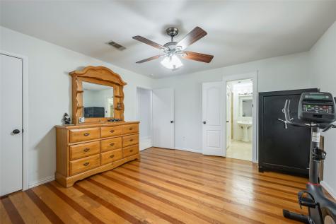 5017 Boulder Lake Road Fort Worth TX 76103