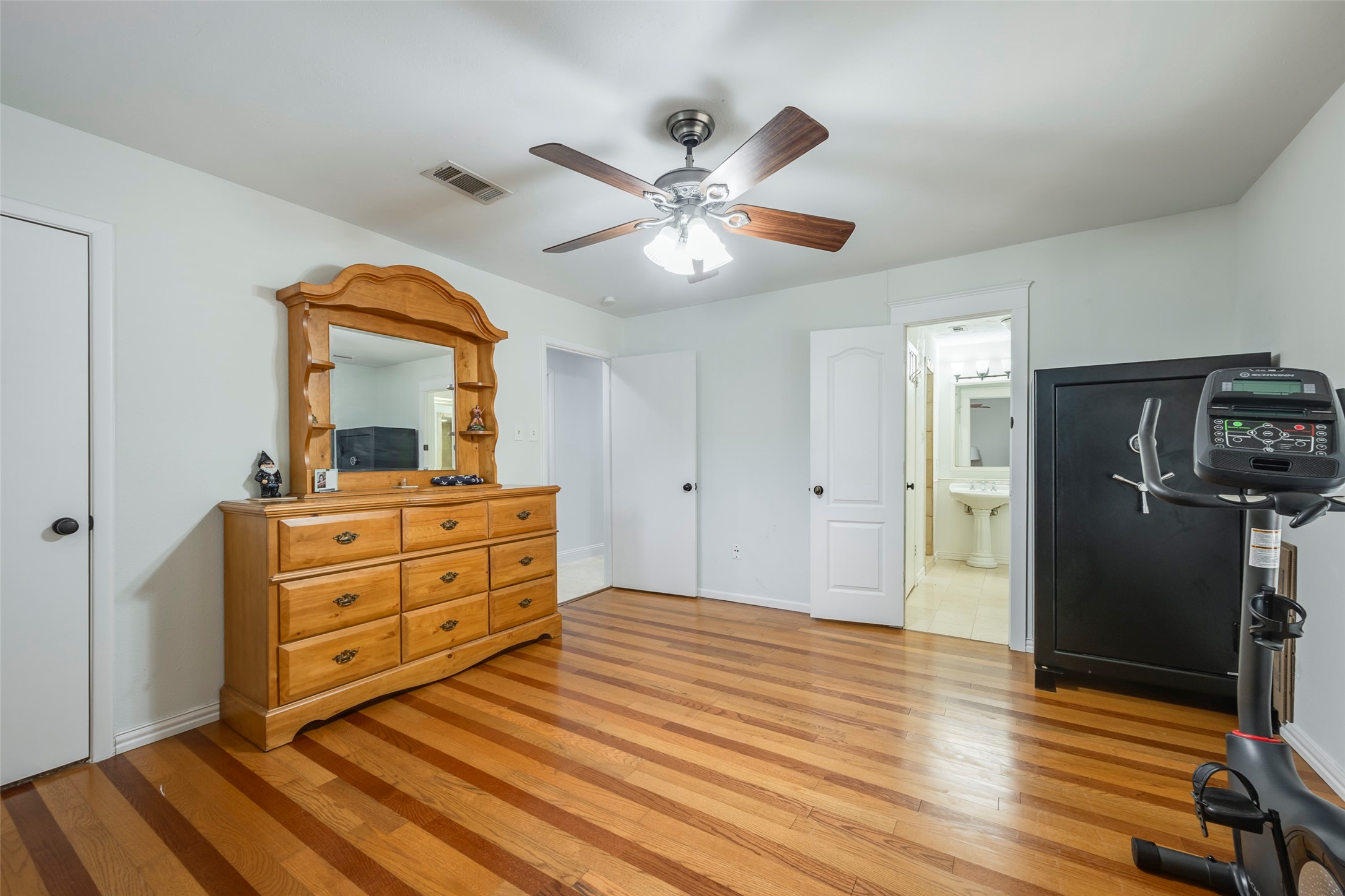 5017 Boulder Lake Road Fort Worth TX 76103