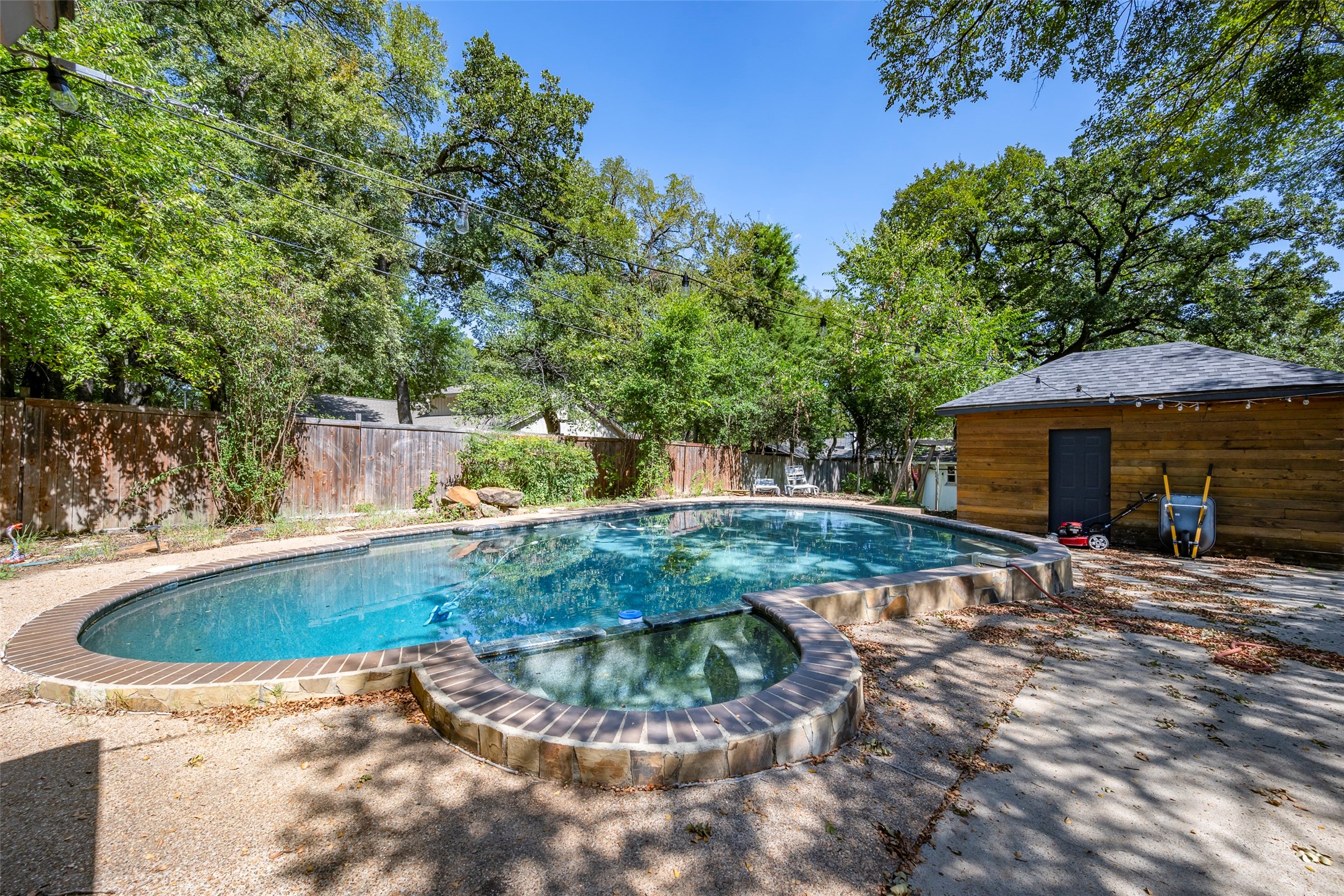 5017 Boulder Lake Road Fort Worth TX 76103