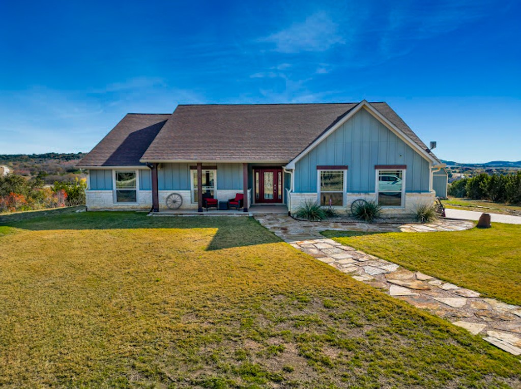 1626 Sawtooth Mountain Road Graford TX 76449