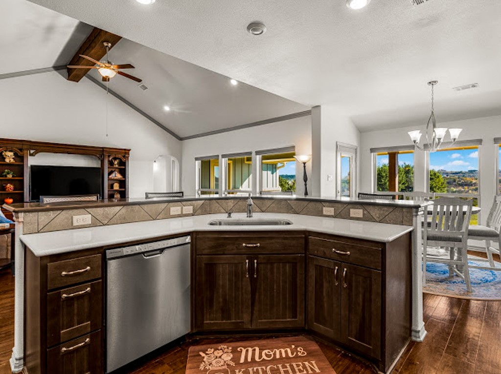 1626 Sawtooth Mountain Road Graford TX 76449