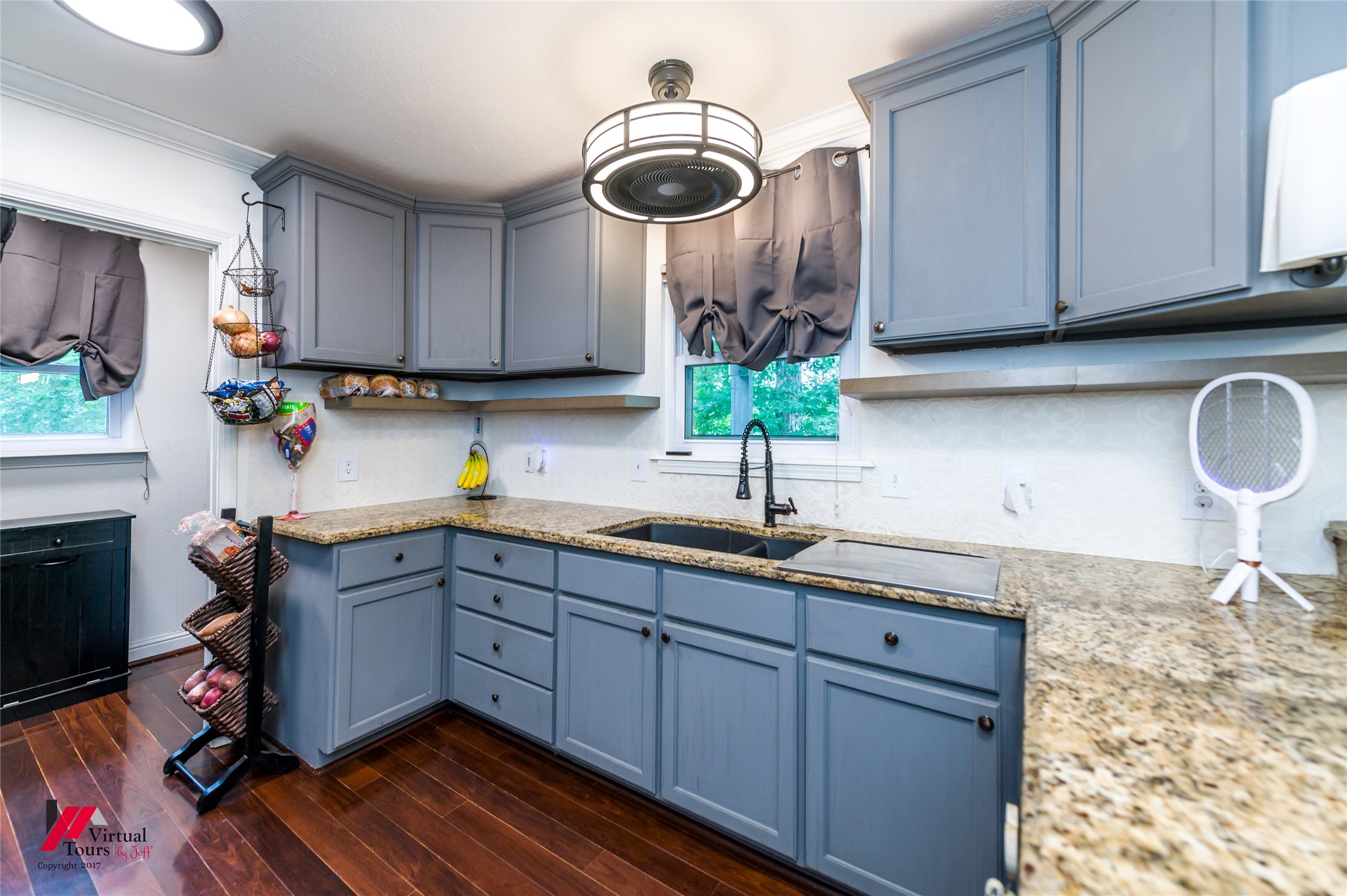 1605 Top Bluff Lane Shreveport LA 71109