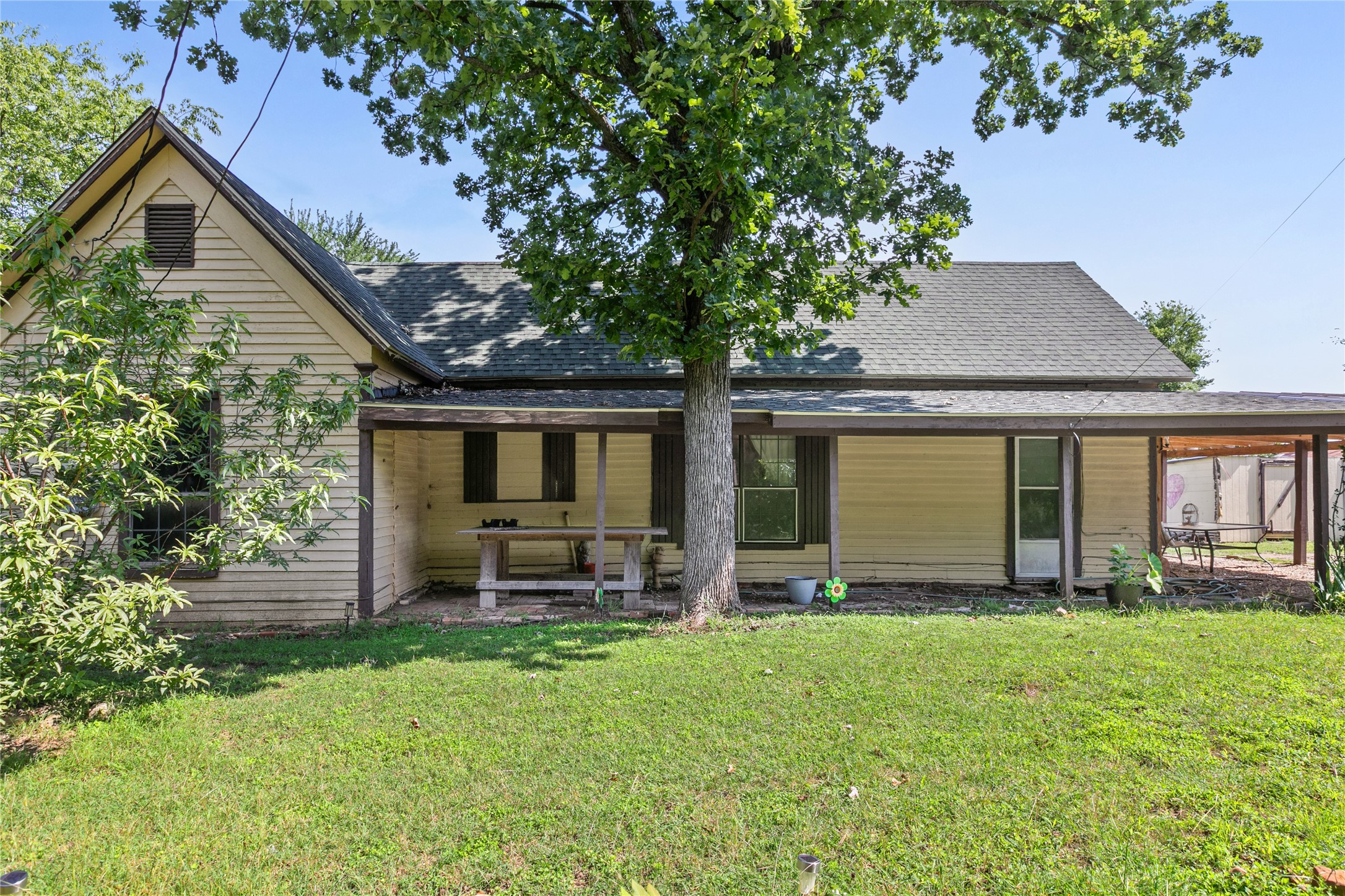 704 Cantrell Street Waxahachie TX 75165