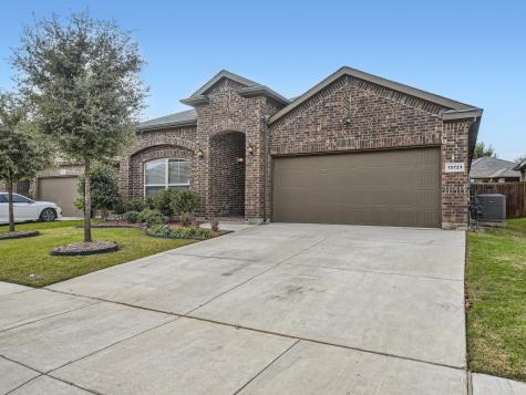 15721 Oak Pointe Drive Fort Worth TX 76177
