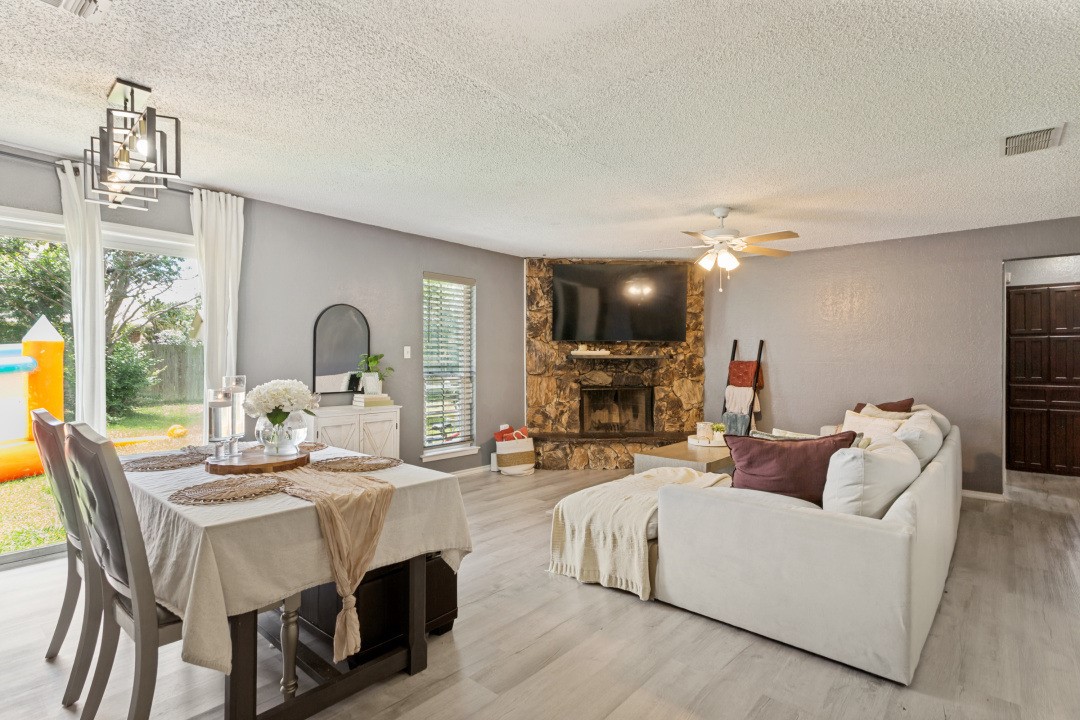 6320 Rebecca Lane Watauga TX 76148