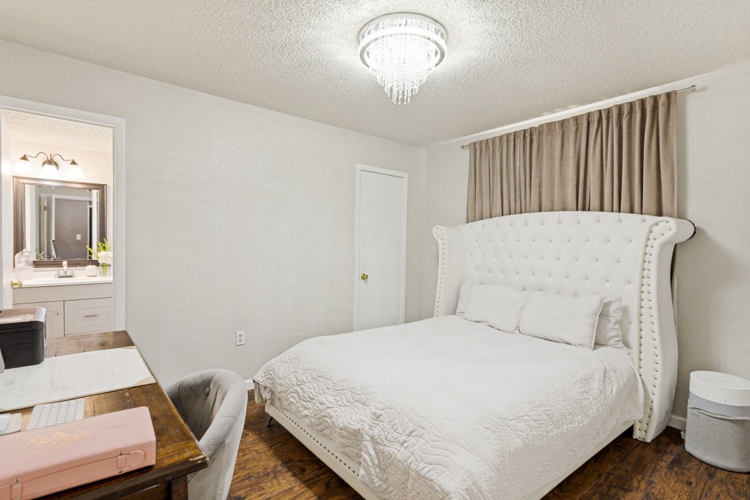 6320 Rebecca Lane Watauga TX 76148