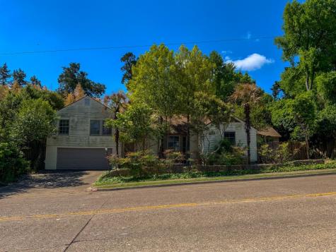 458 W Colorado Boulevard Dallas TX 75208