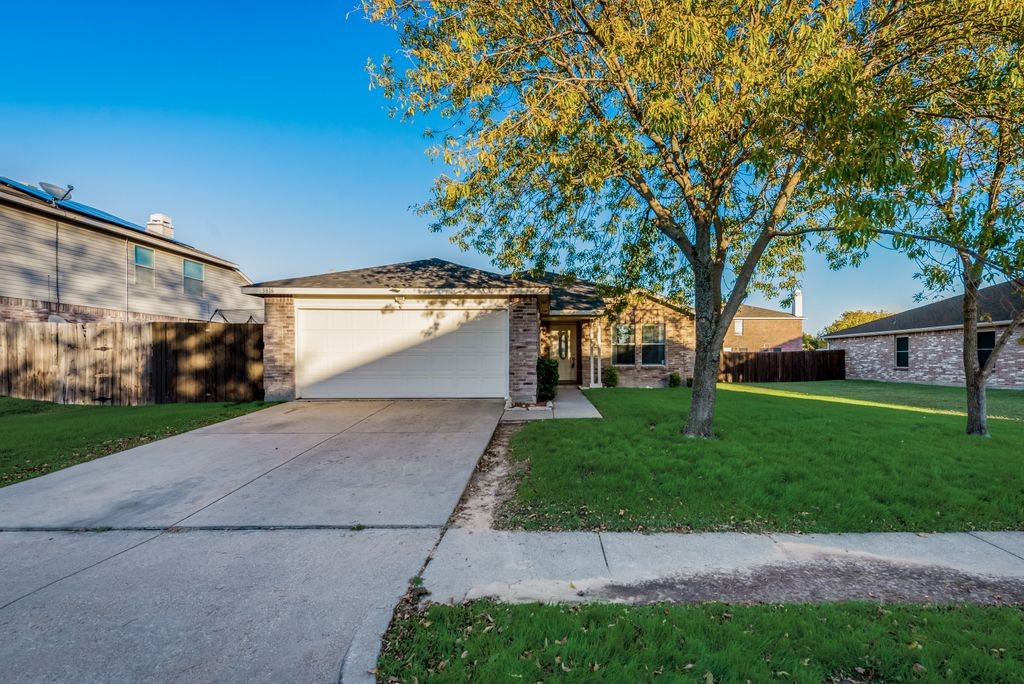 3816 Meredith Lane Balch Springs TX 75180