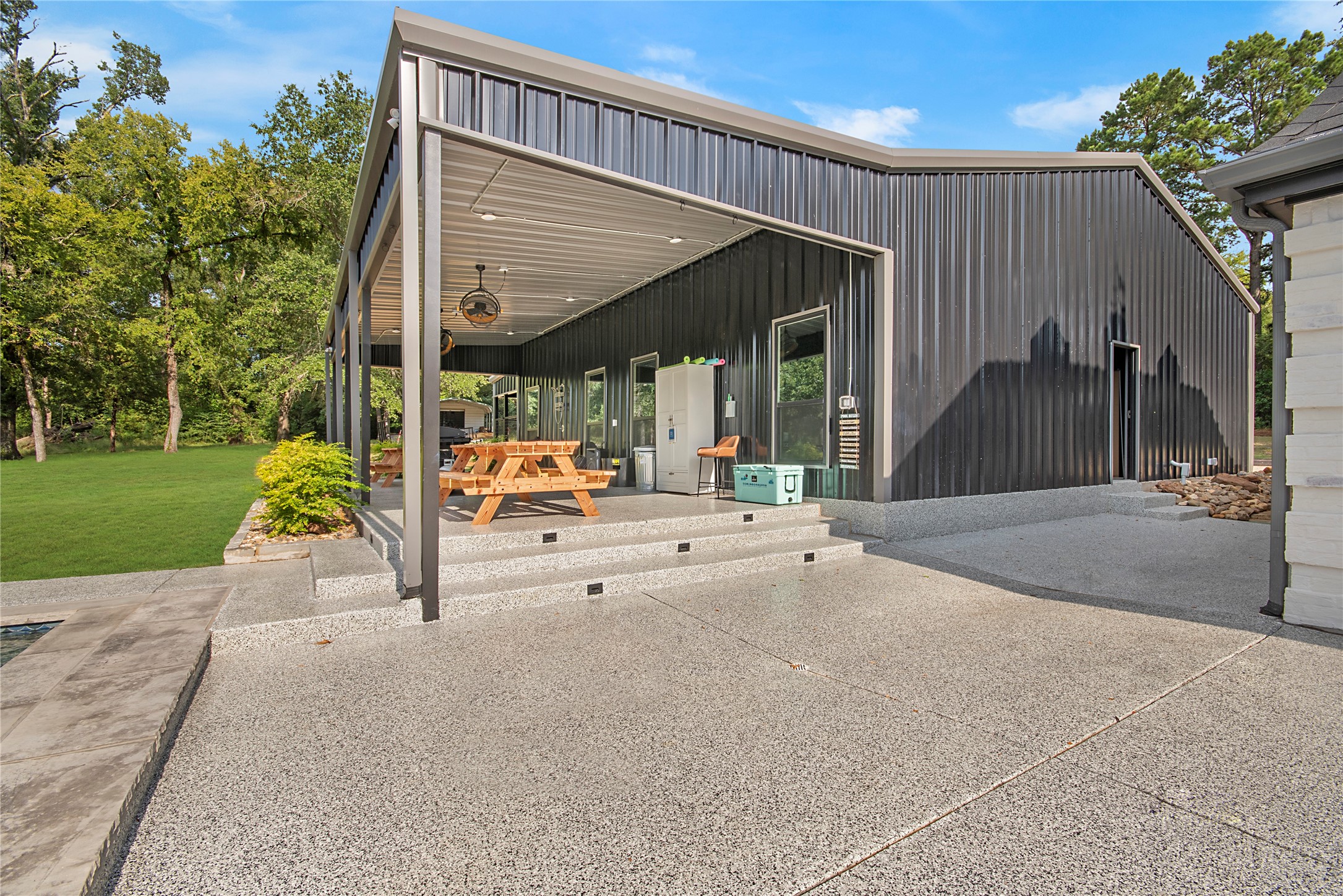 130 An County Road 379 Palestine TX 75801