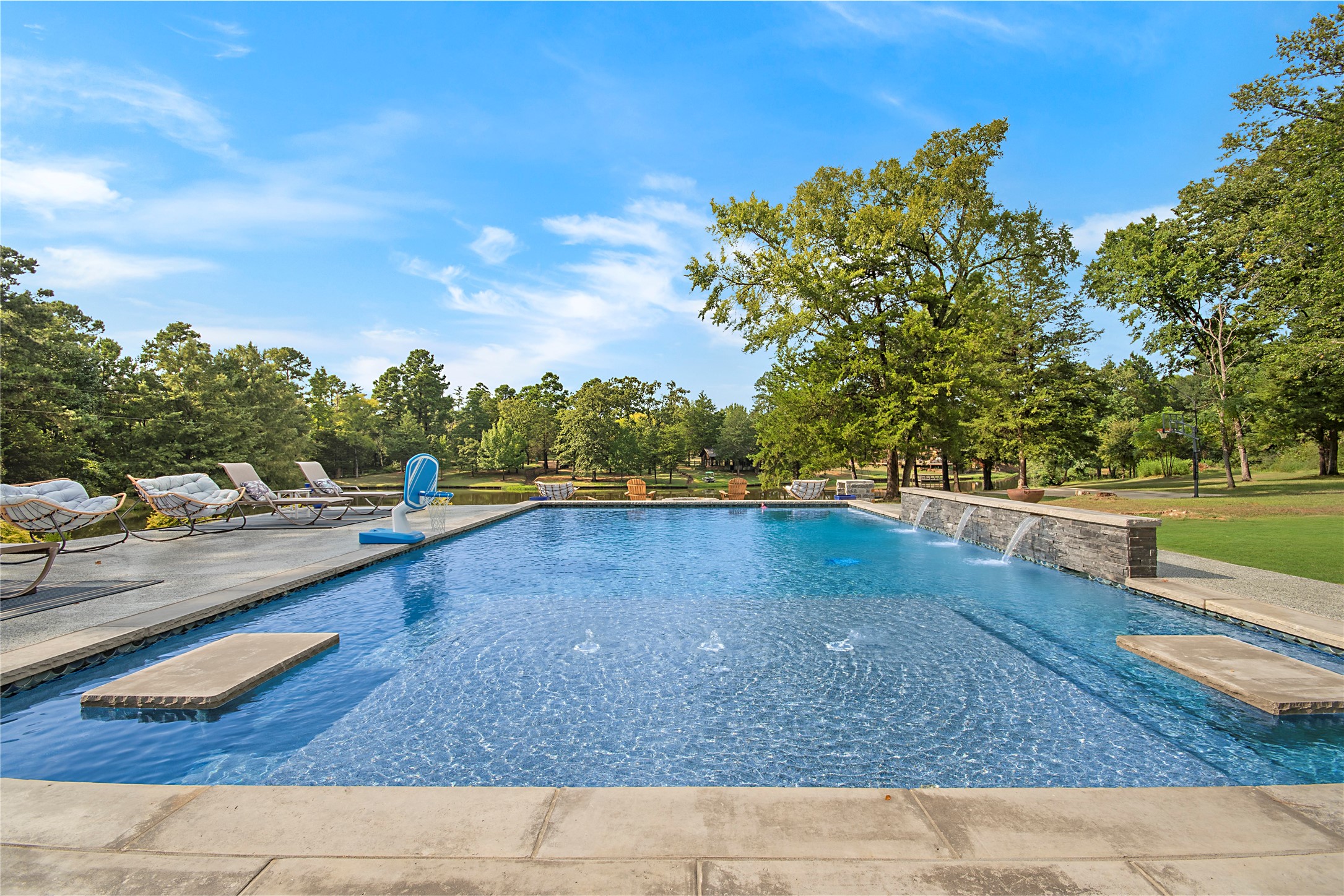 130 An County Road 379 Palestine TX 75801