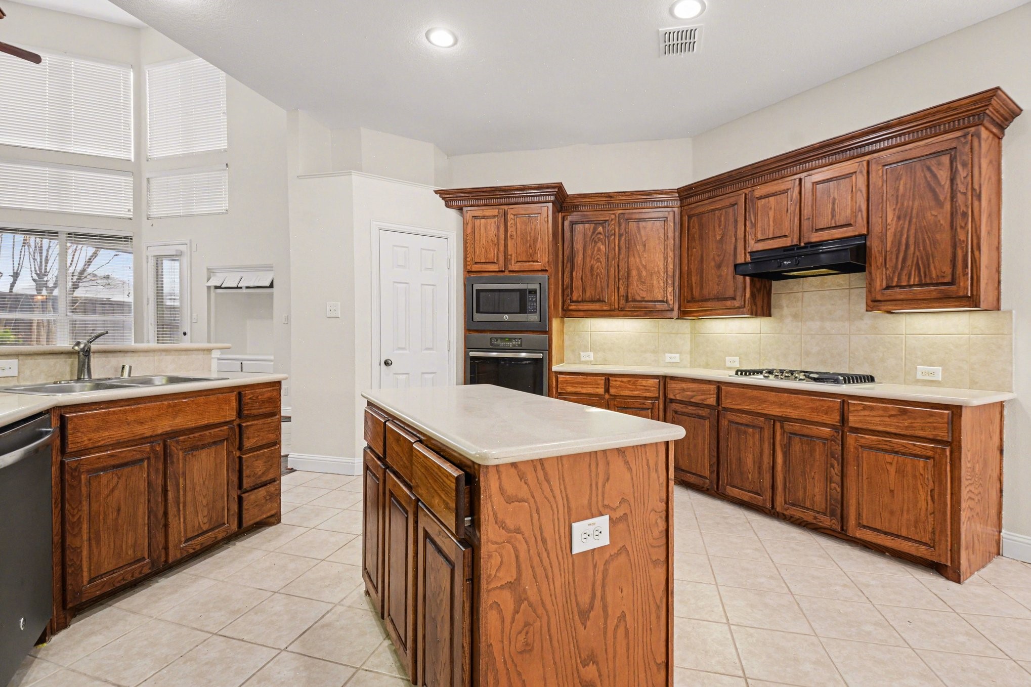 8709 Havant Lane Plano TX 75024