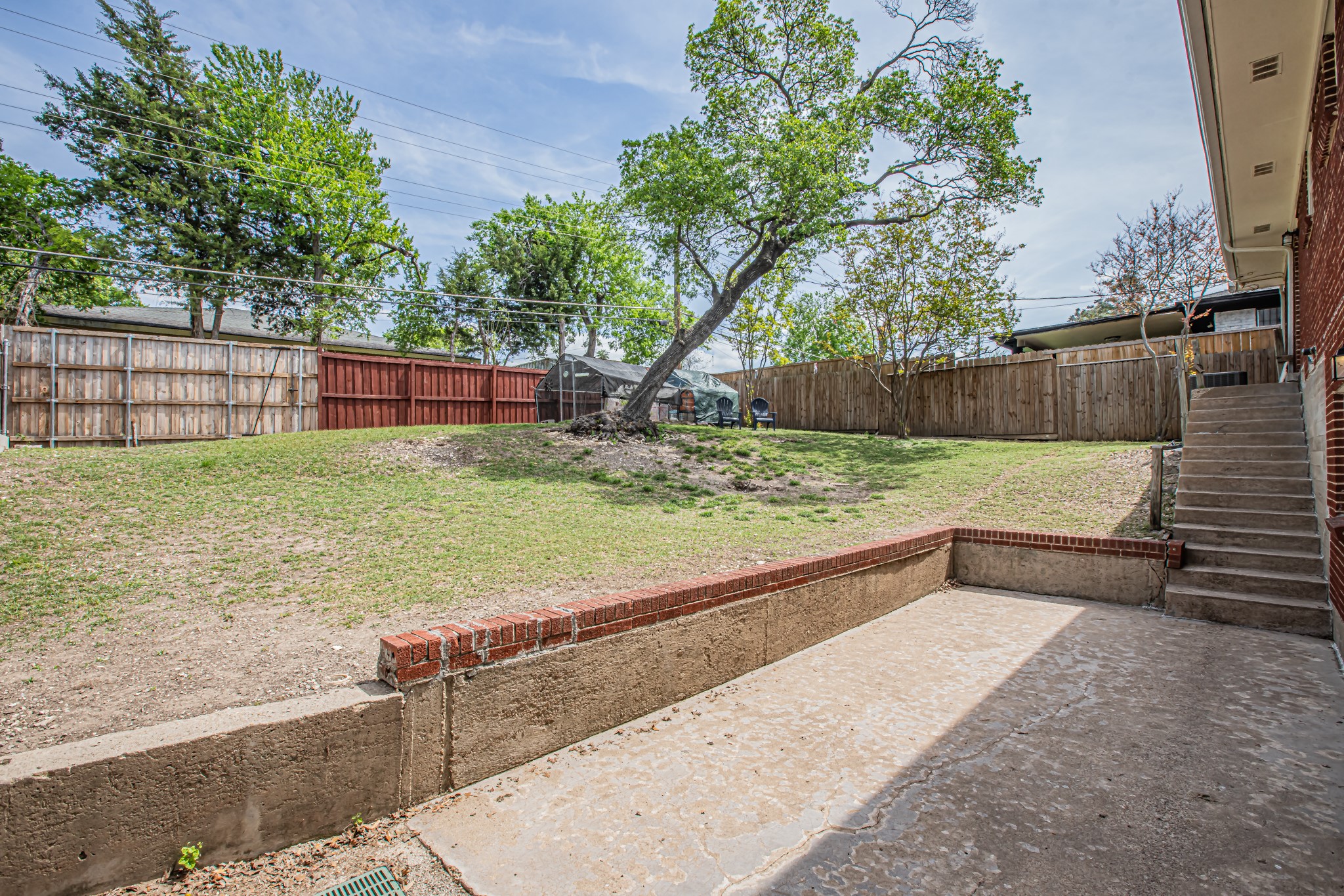 3520 Loganwood Drive Dallas TX 75227