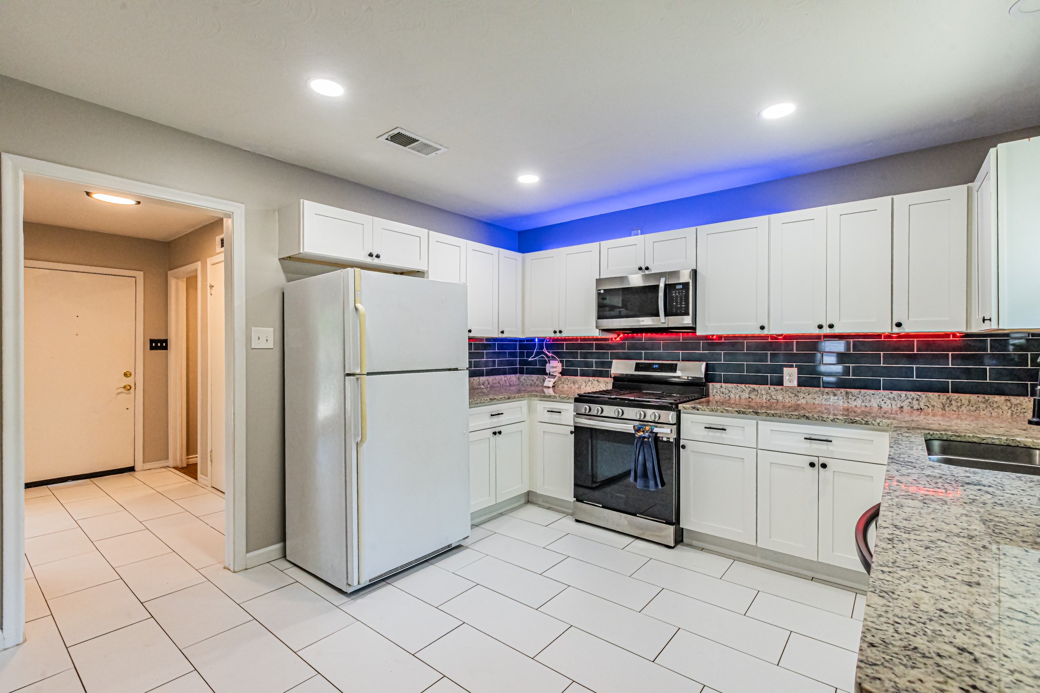 3520 Loganwood Drive Dallas TX 75227