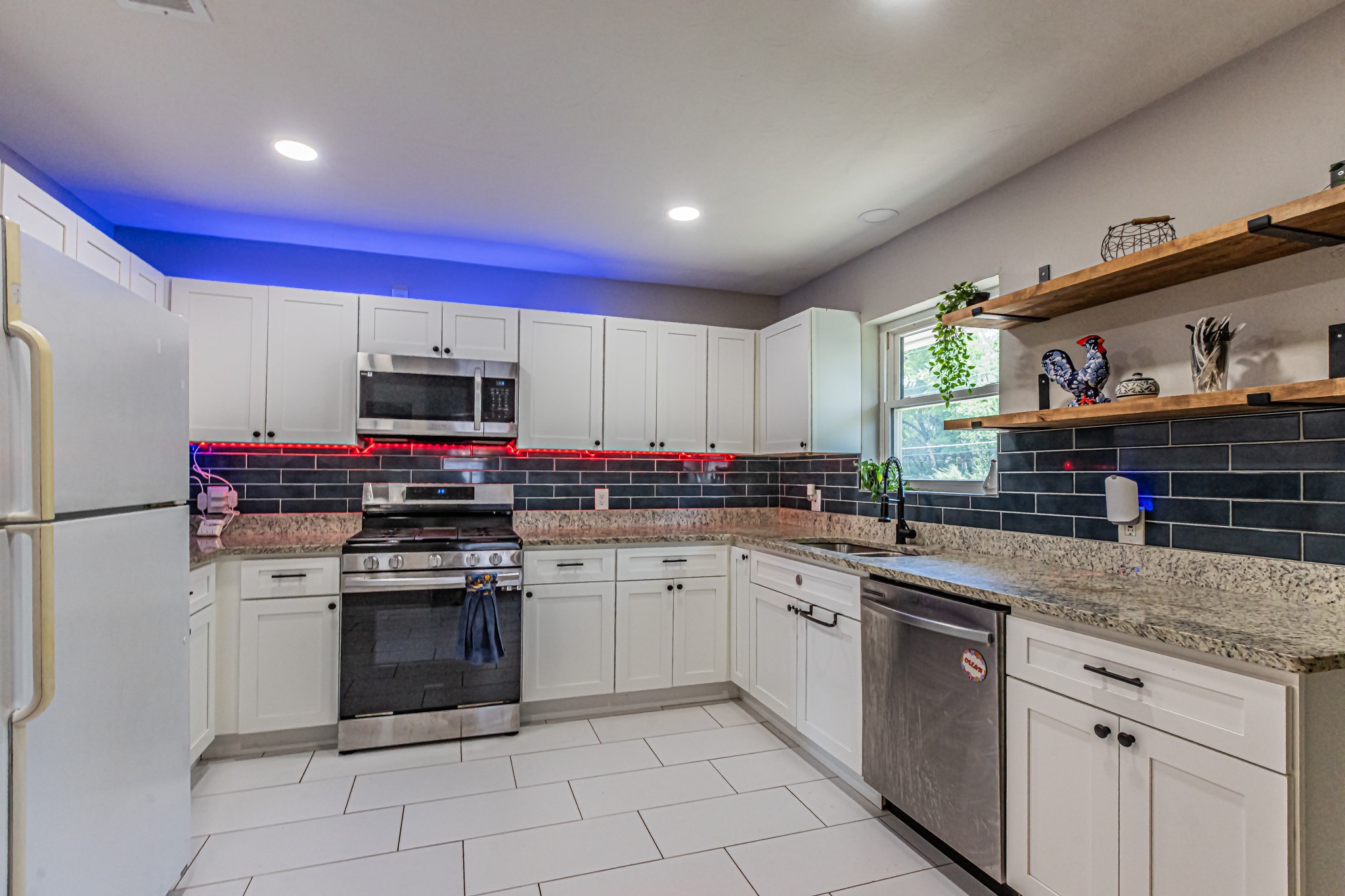3520 Loganwood Drive Dallas TX 75227
