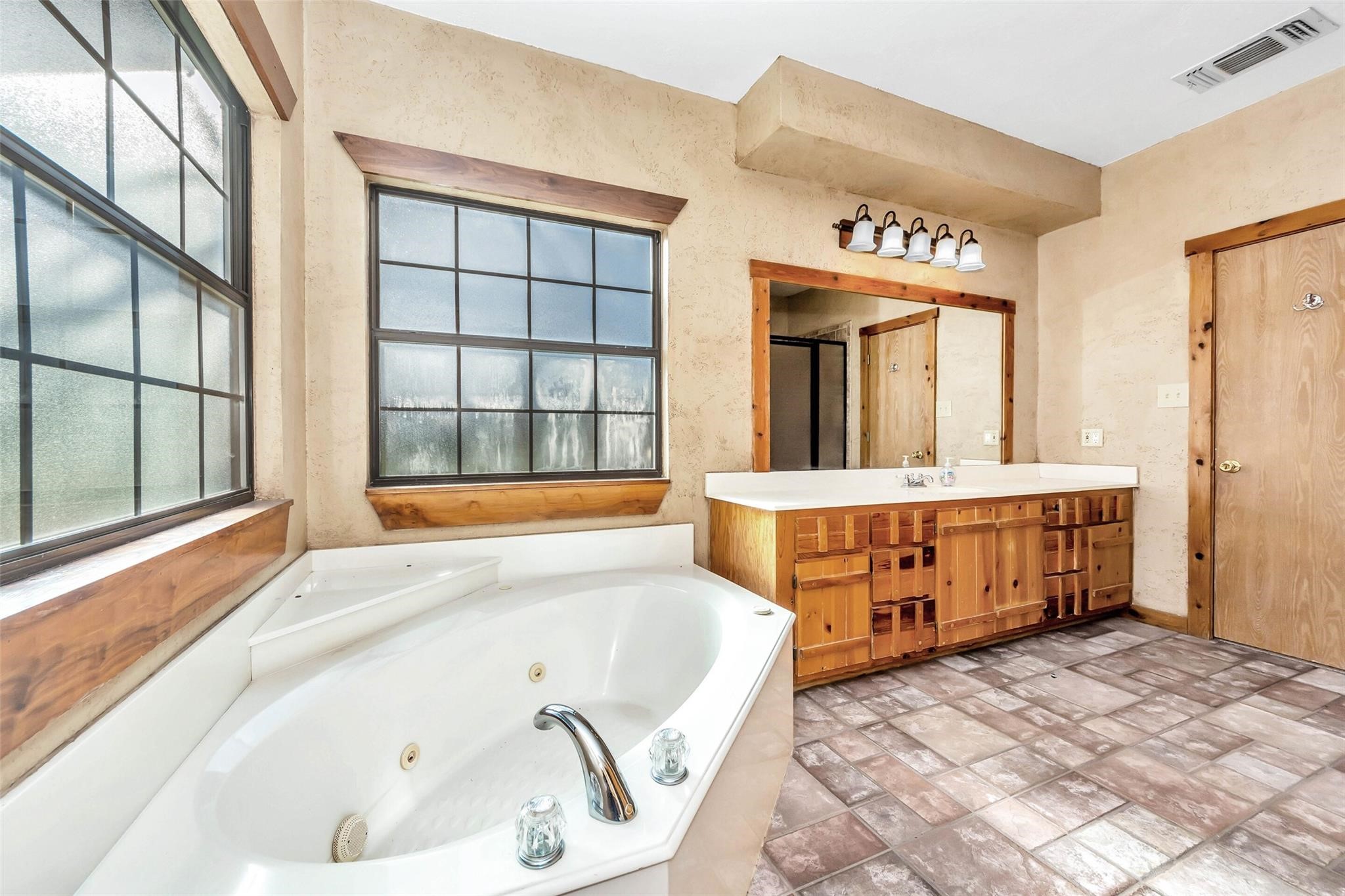 131 County Road 4680 Boyd TX 76023