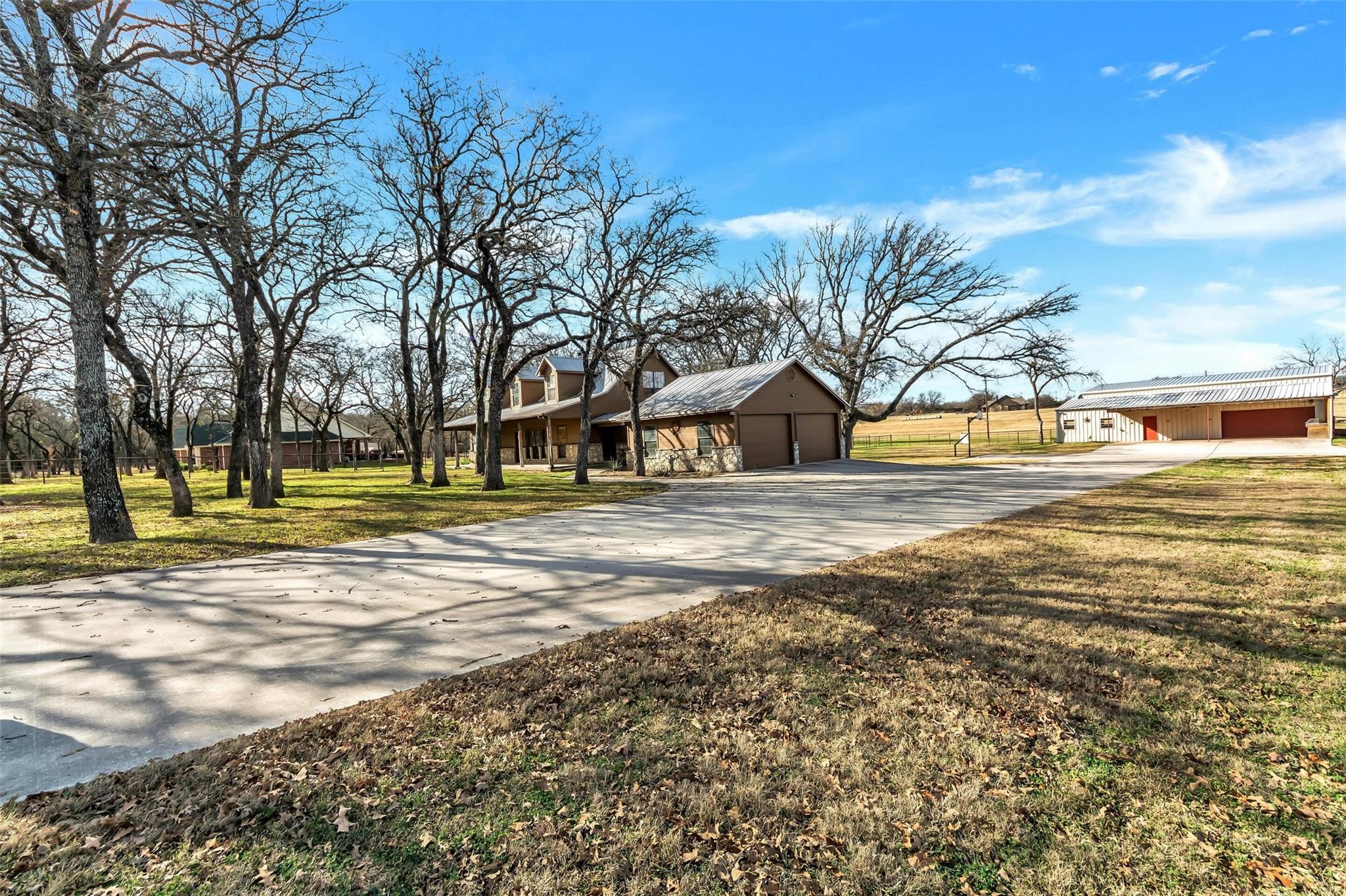 131 County Road 4680 Boyd TX 76023