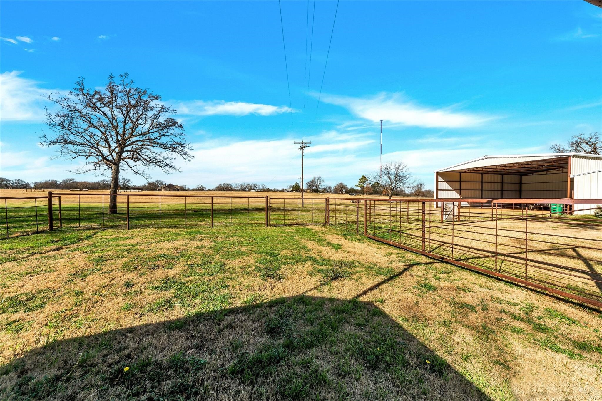 131 County Road 4680 Boyd TX 76023