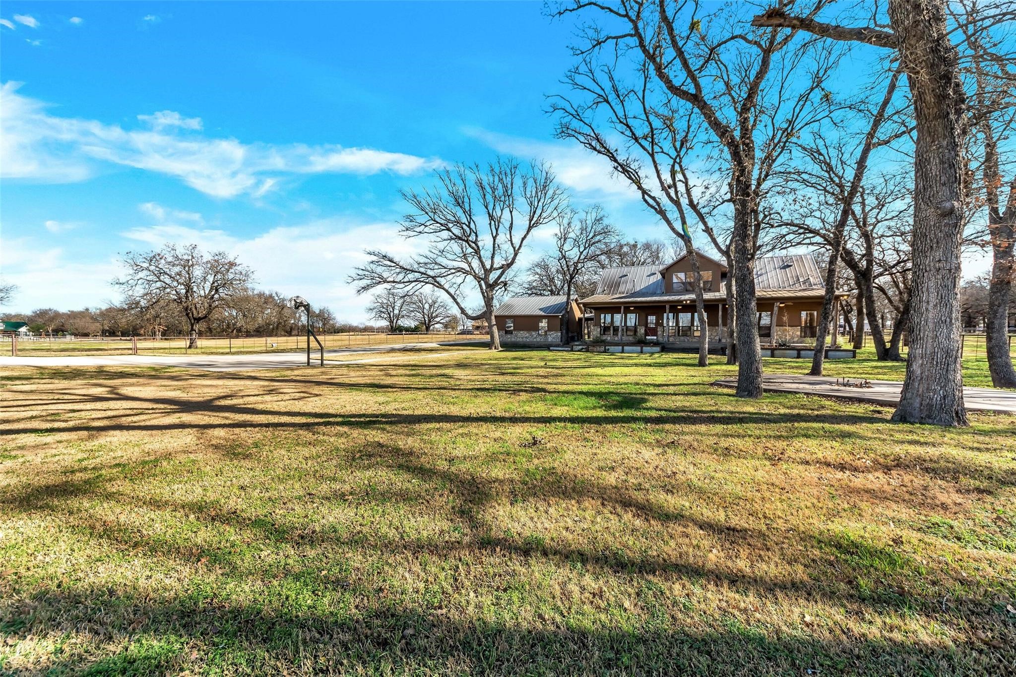 131 County Road 4680 Boyd TX 76023
