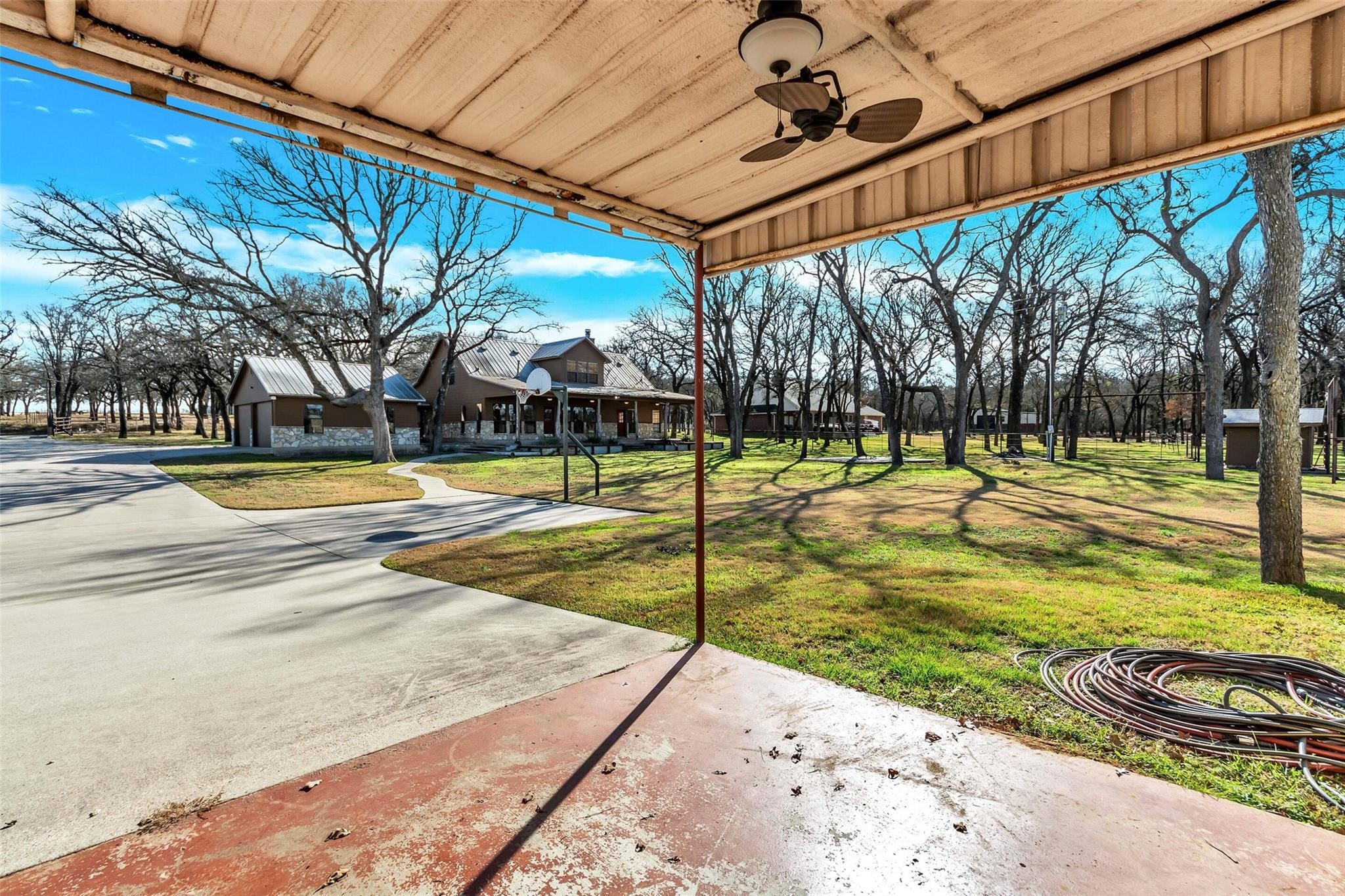 131 County Road 4680 Boyd TX 76023
