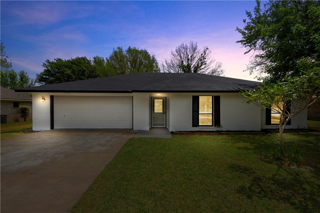724 Seminole Trail Hewitt TX 76643