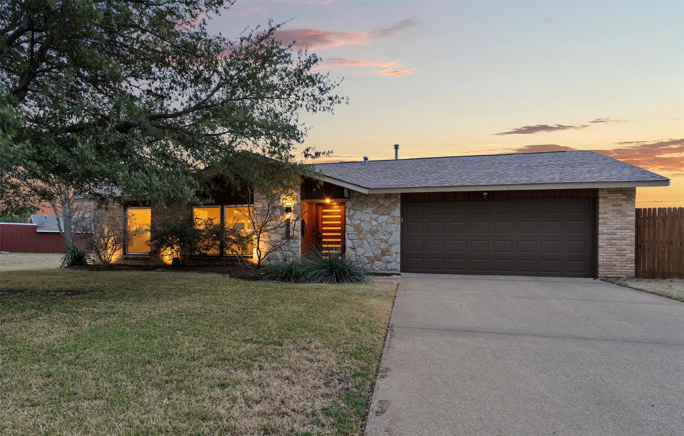 3736 Pageant Place Dallas TX 75244