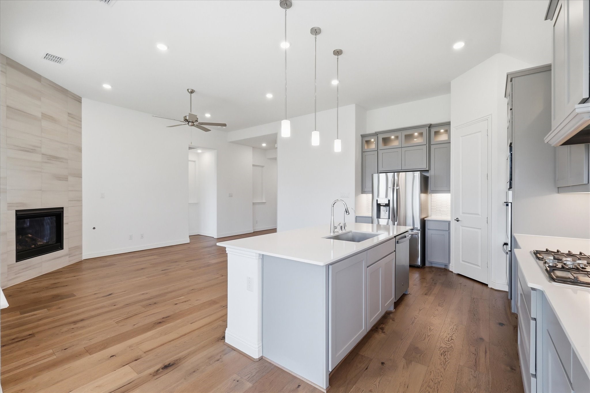 300 Foxglove Hill Argyle TX 76226