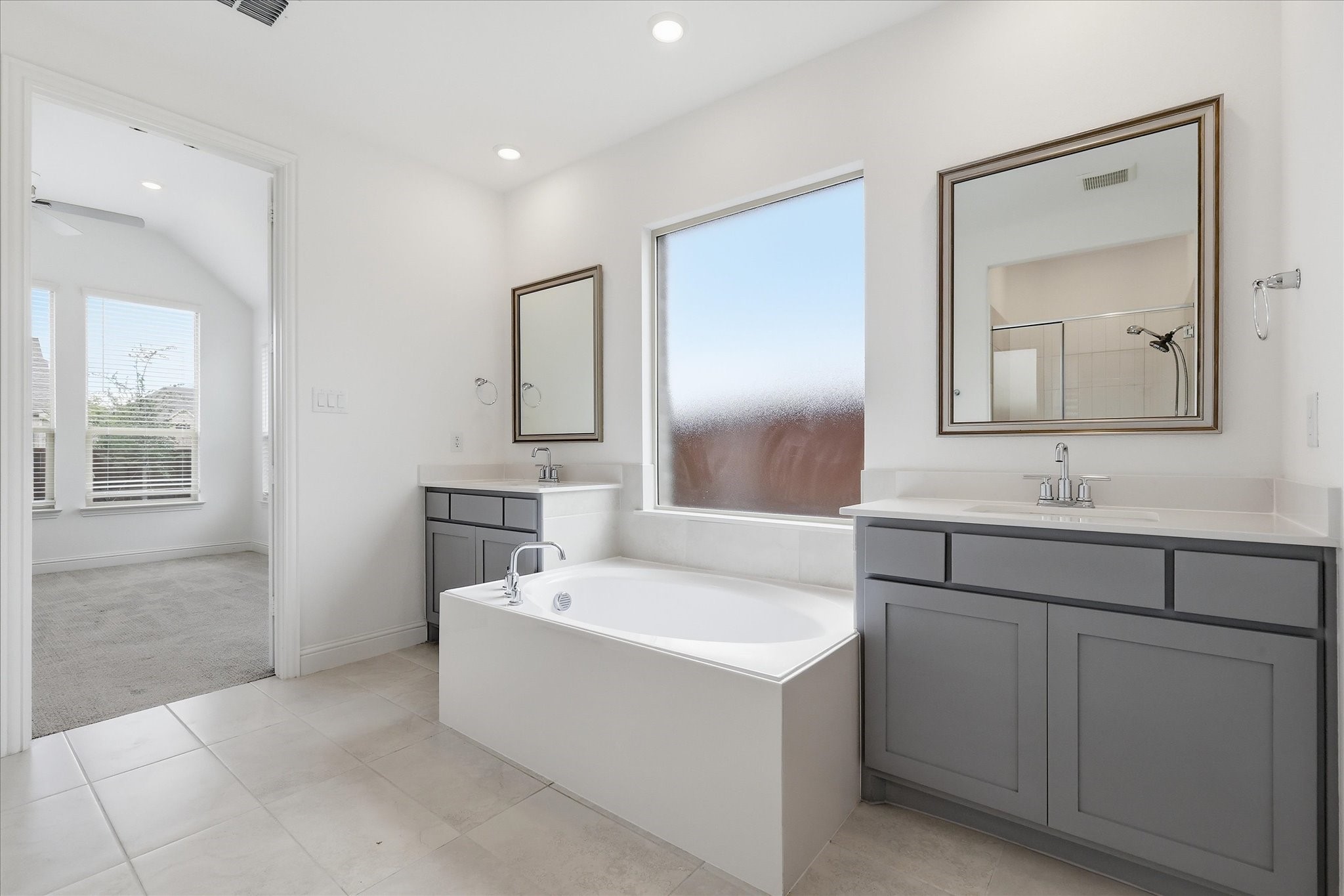 300 Foxglove Hill Argyle TX 76226