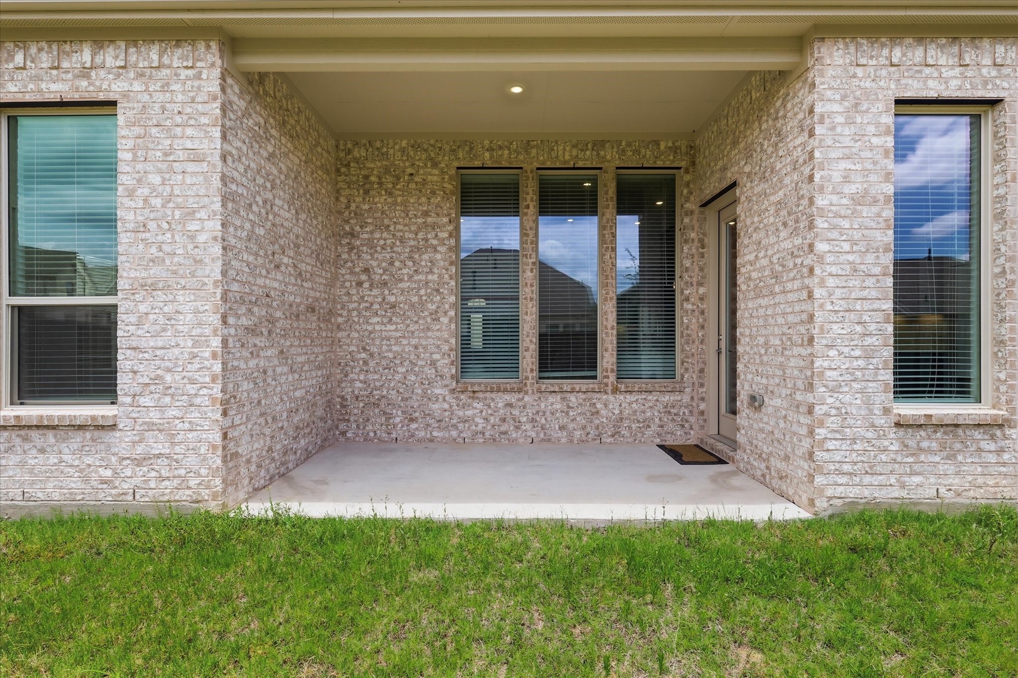 300 Foxglove Hill Argyle TX 76226