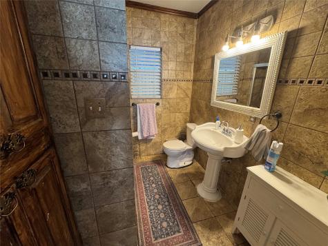 407 S Garrett Avenue Dallas TX 75223