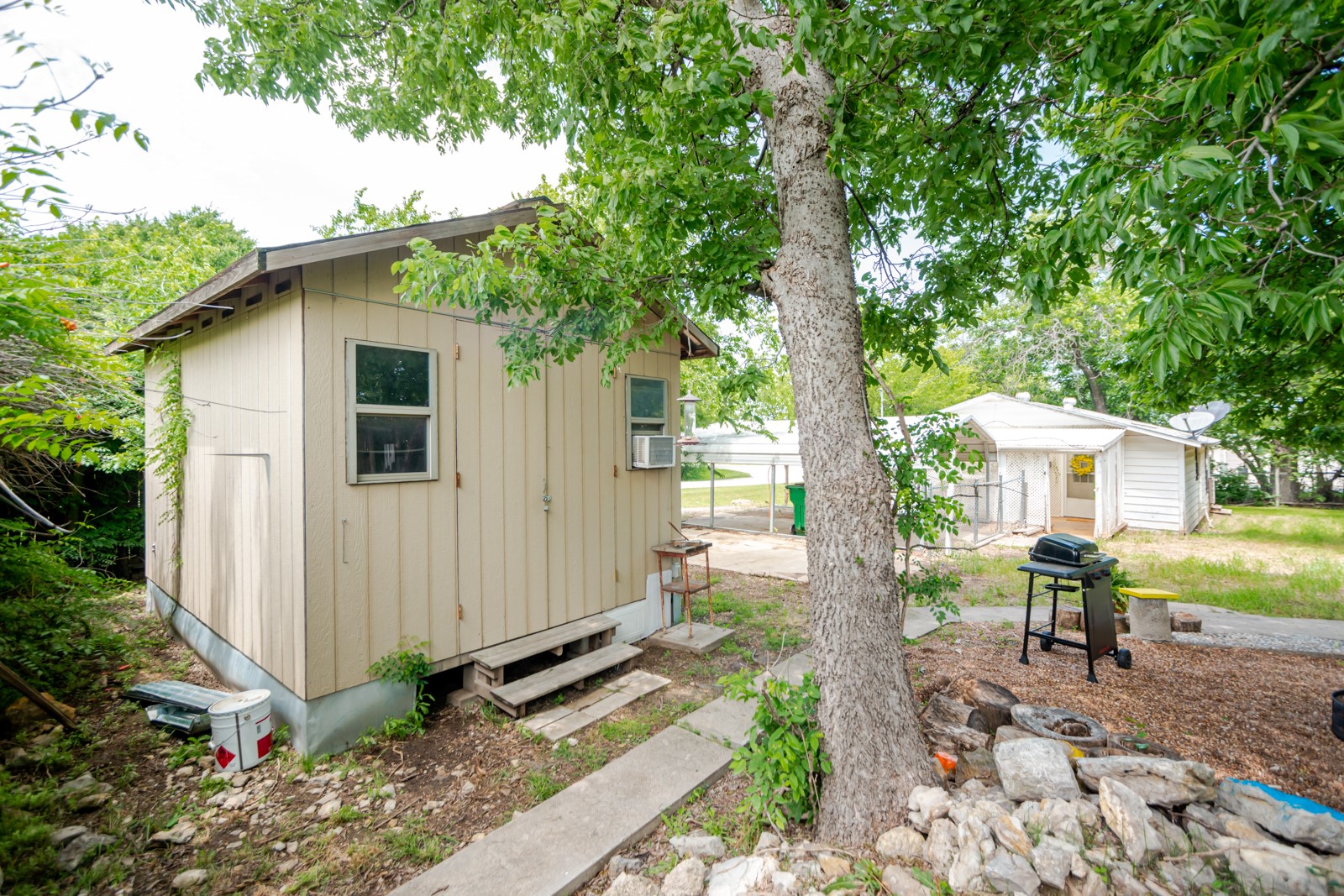199 W Bc Rhome Rhome TX 76078