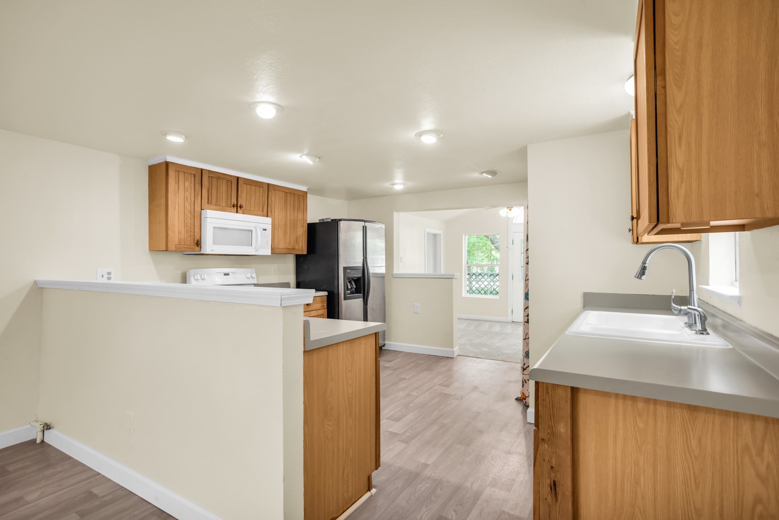 199 W Bc Rhome Rhome TX 76078