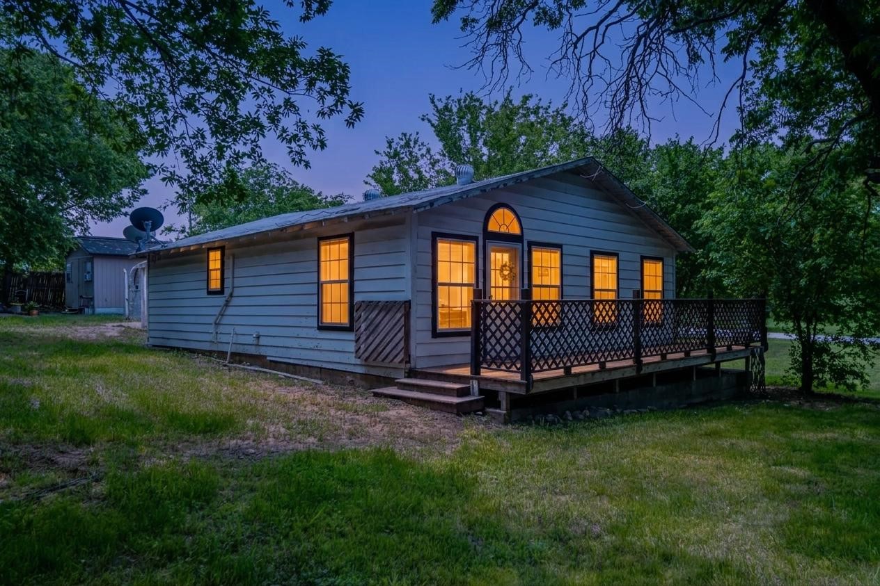 199 W Bc Rhome Rhome TX 76078