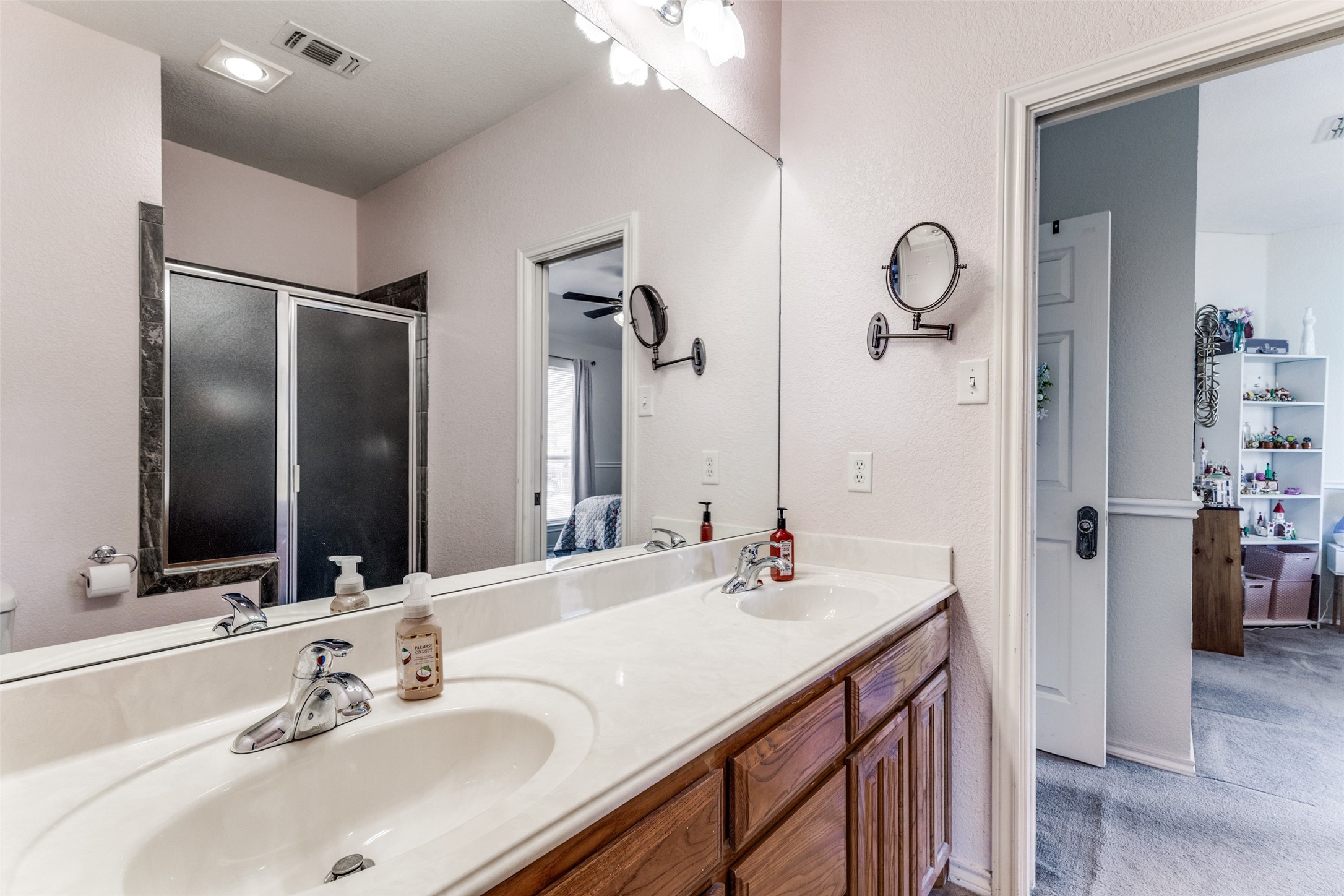 117 Zuni Trail Fort Worth TX 76108